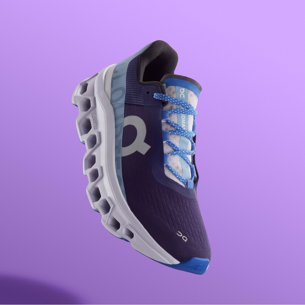 WOMENS ON CLOUDMONSTER SIZE 6 | lavender açaí